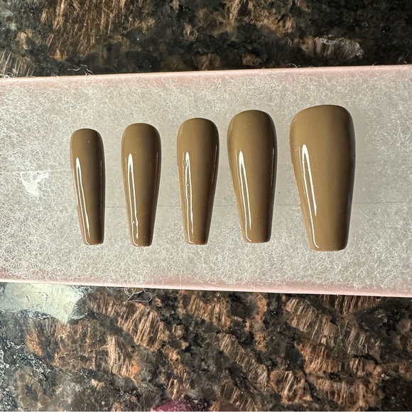 “Centipede” Press On Set by LoveScottiNails - Picture 3 of 7